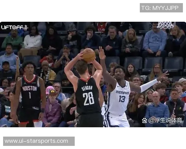 曼恩火力全开7投6中三分球完美表现助力球队拿下15分与3个篮板