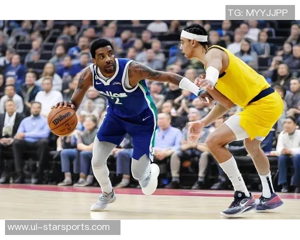 湖人训练场景曝光斯玛特紧逼八村里夫斯全力防守展现球队默契