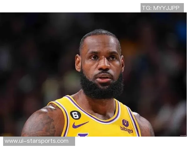 桑德斯50号秀表现惊艳15投8中砍下全场最高25分助球队获胜