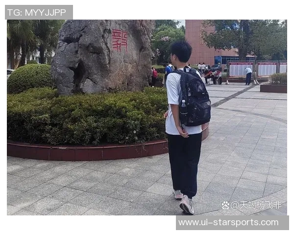 今日趣图:斯洛特巧妙安排小队出战主力难敌的幽默瞬间 今日趣图:斯洛特巧妙安排小队出战主力难敌的幽默瞬间